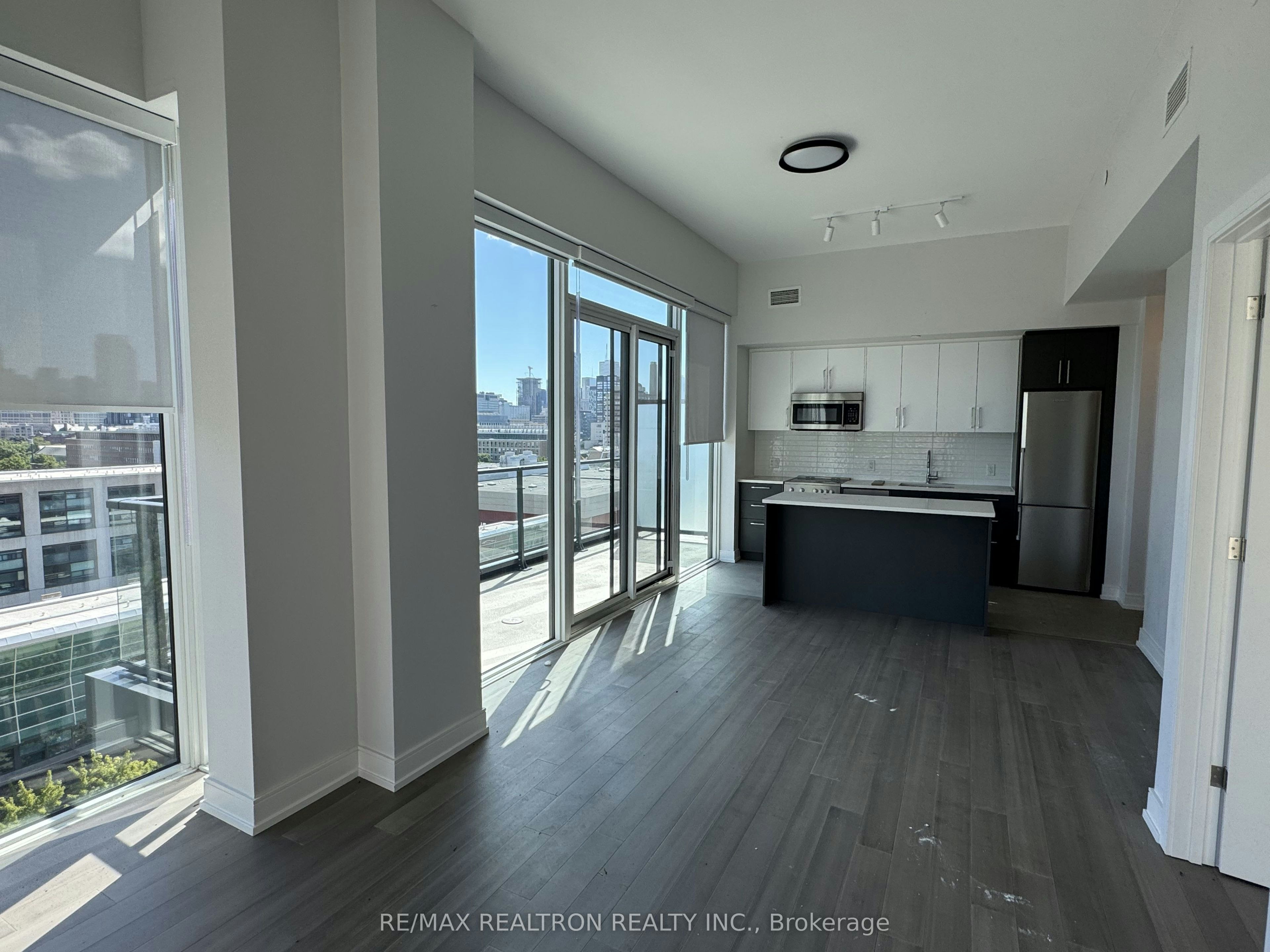 1103-664 Spadina Avenue, Toronto, ON, M5S 2H7 - 5