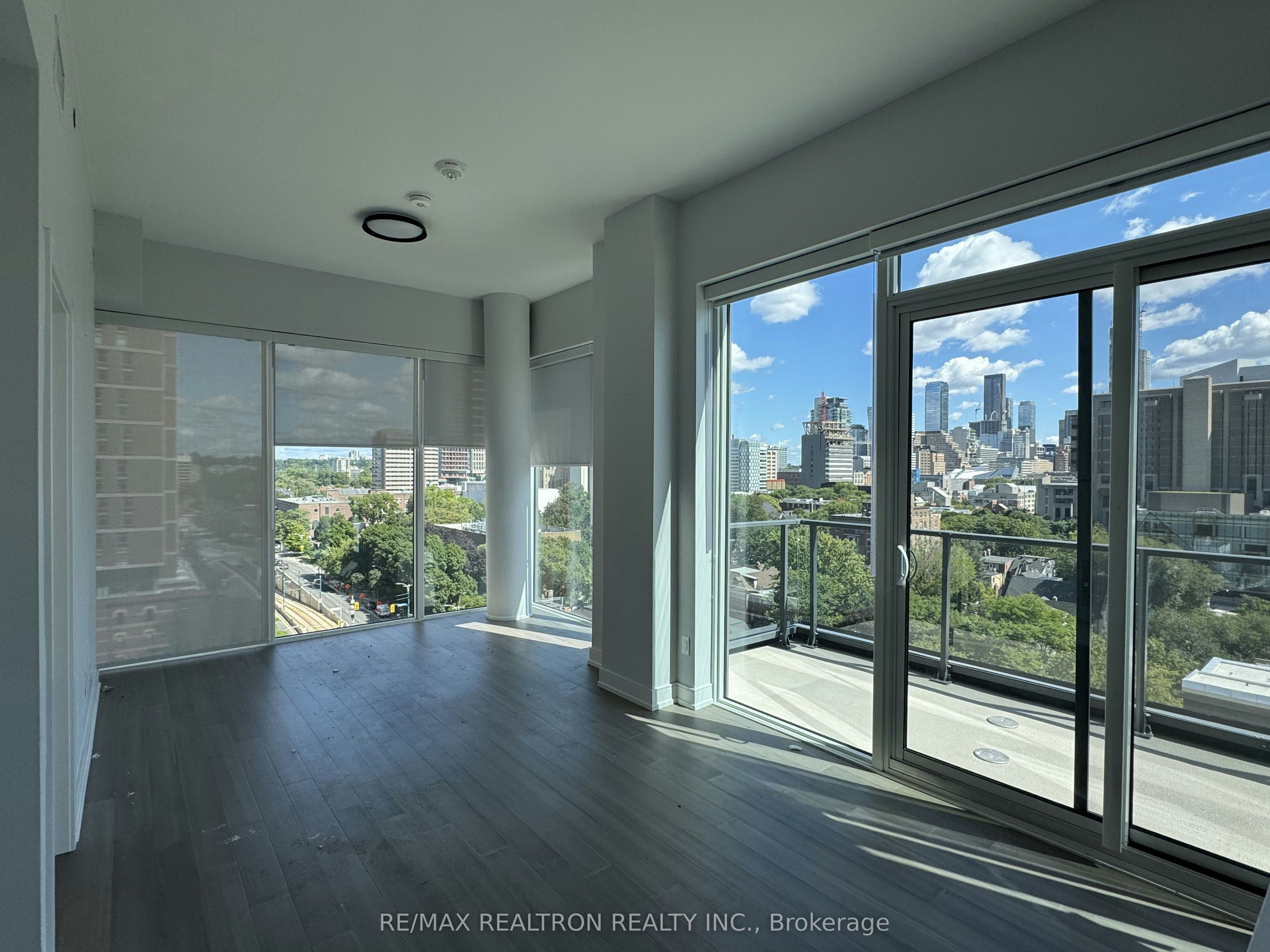1103-664 Spadina Avenue, Toronto, ON, M5S 2H7 - 2
