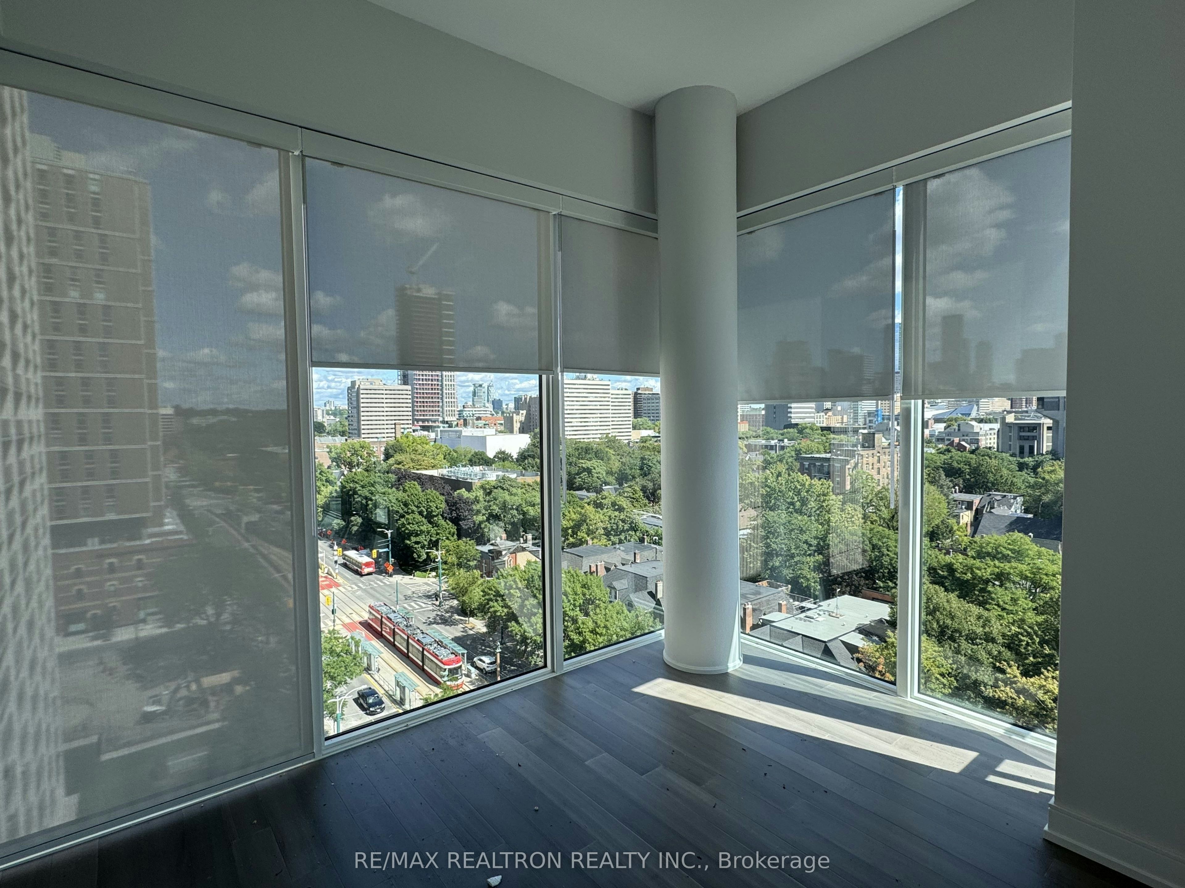 1103-664 Spadina Avenue, Toronto, ON, M5S 2H7 - 4