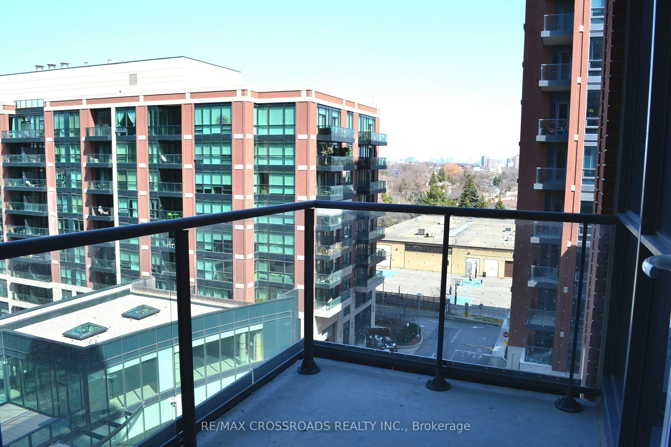 735-31 Tippett Road, Toronto, ON, M3H 0C8 - 16