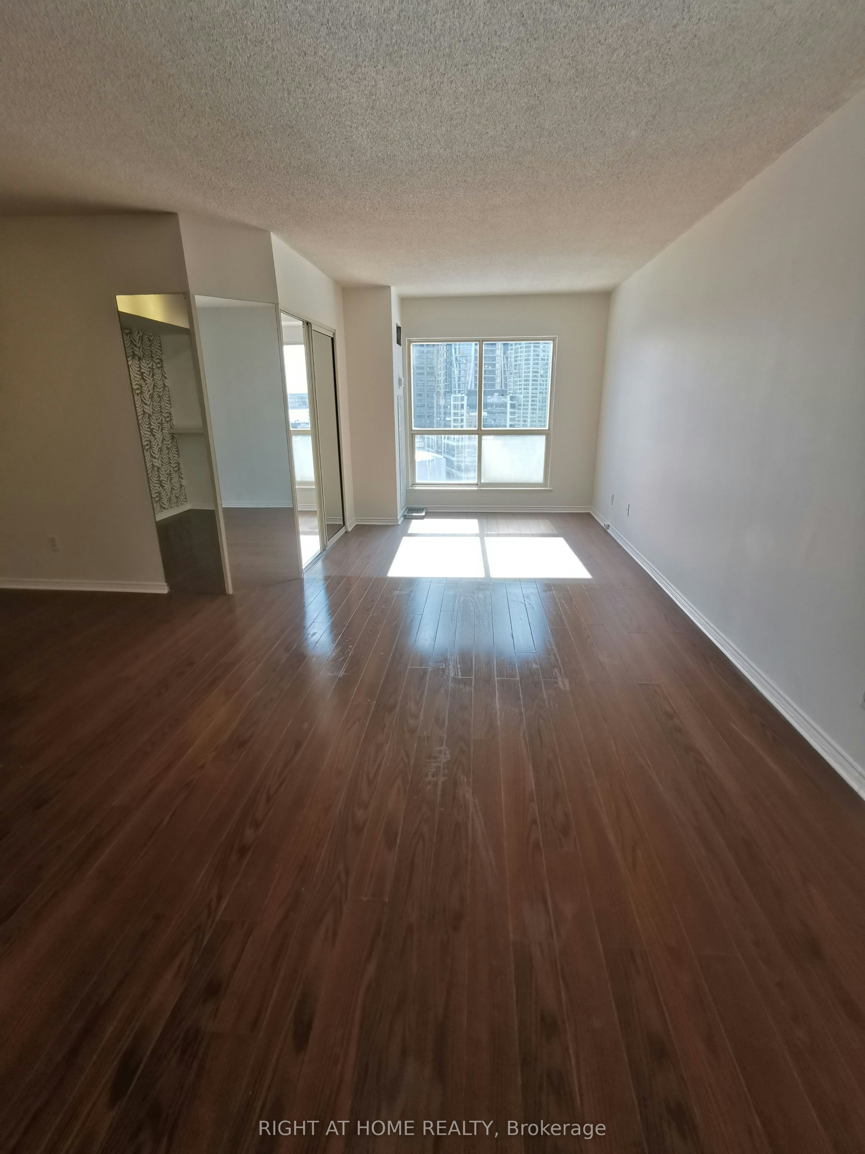 1619-25 The Esplanade N/A, Toronto, ON, M5E 1W5 - 9