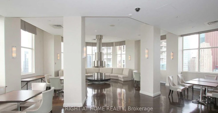 1619-25 The Esplanade N/A, Toronto, ON, M5E 1W5 - 20