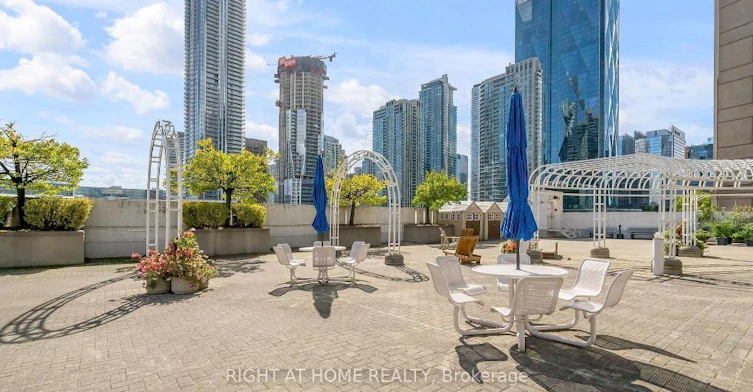 1619-25 The Esplanade N/A, Toronto, ON, M5E 1W5 - 22