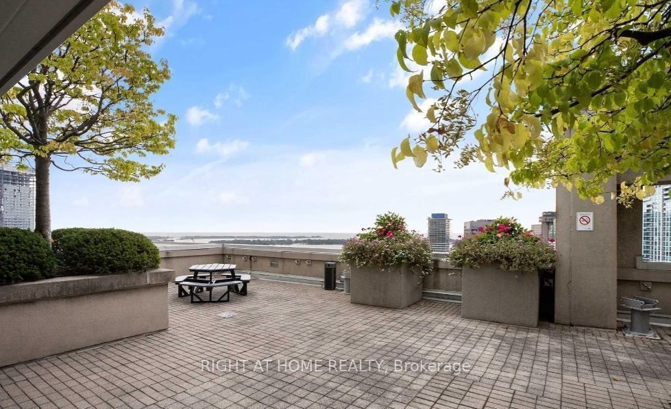 1619-25 The Esplanade N/A, Toronto, ON, M5E 1W5 - 21