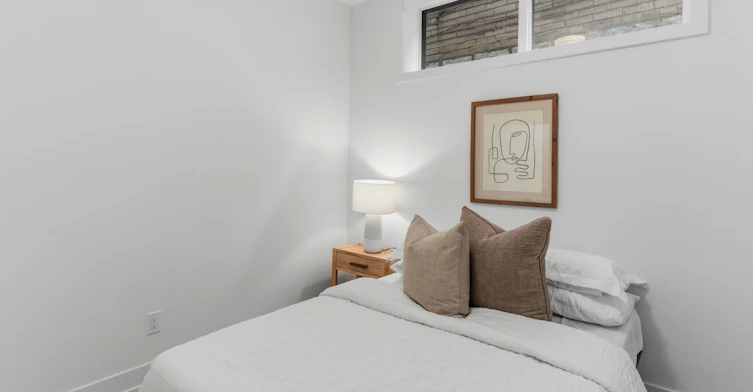 1-86 Kenwood Avenue, Toronto, ON, M6C 2S2 - 36