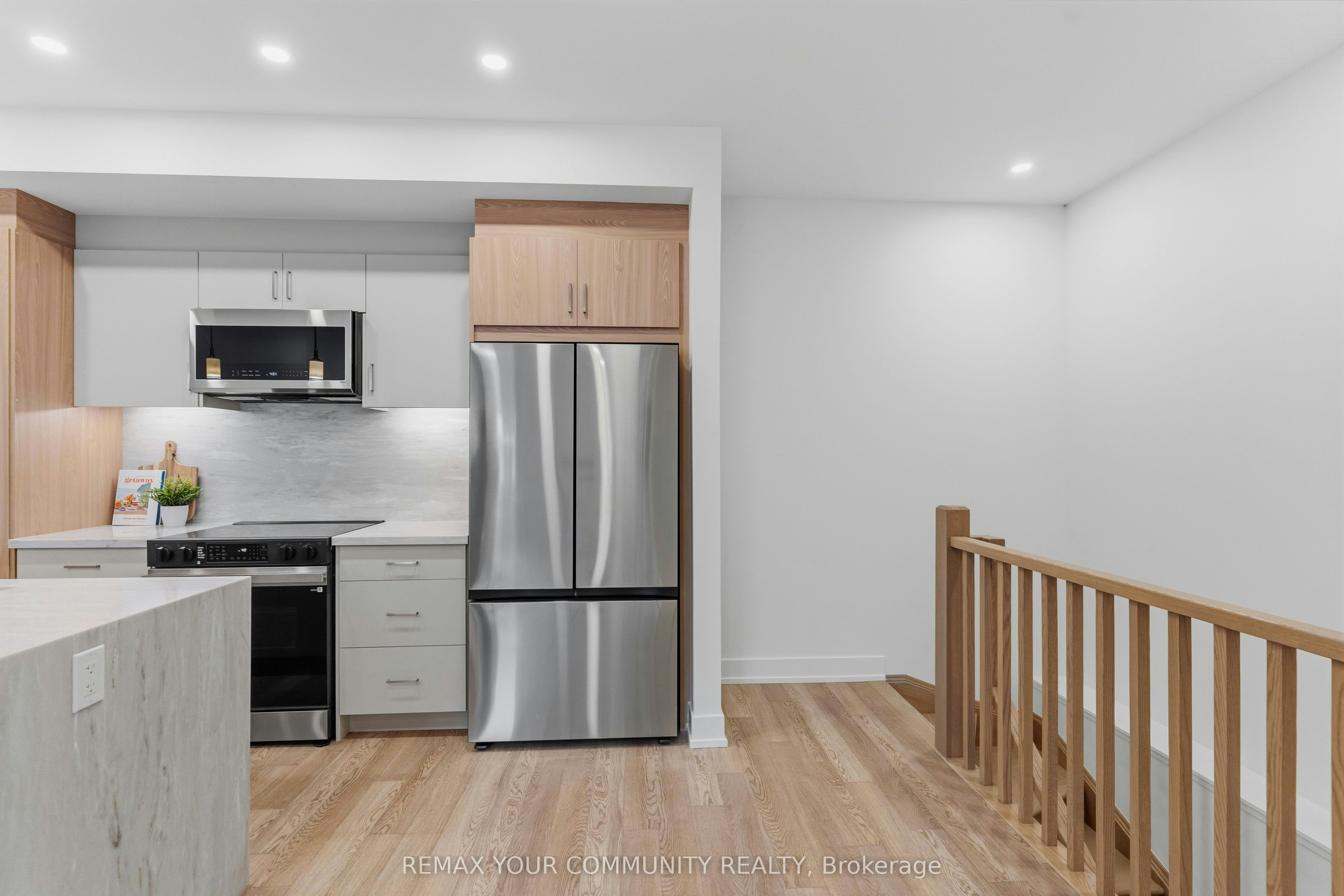1-86 Kenwood Avenue, Toronto, ON, M6C 2S2 - 16