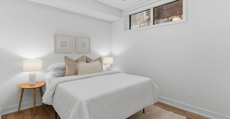 1-86 Kenwood Avenue, Toronto, ON, M6C 2S2 - 22