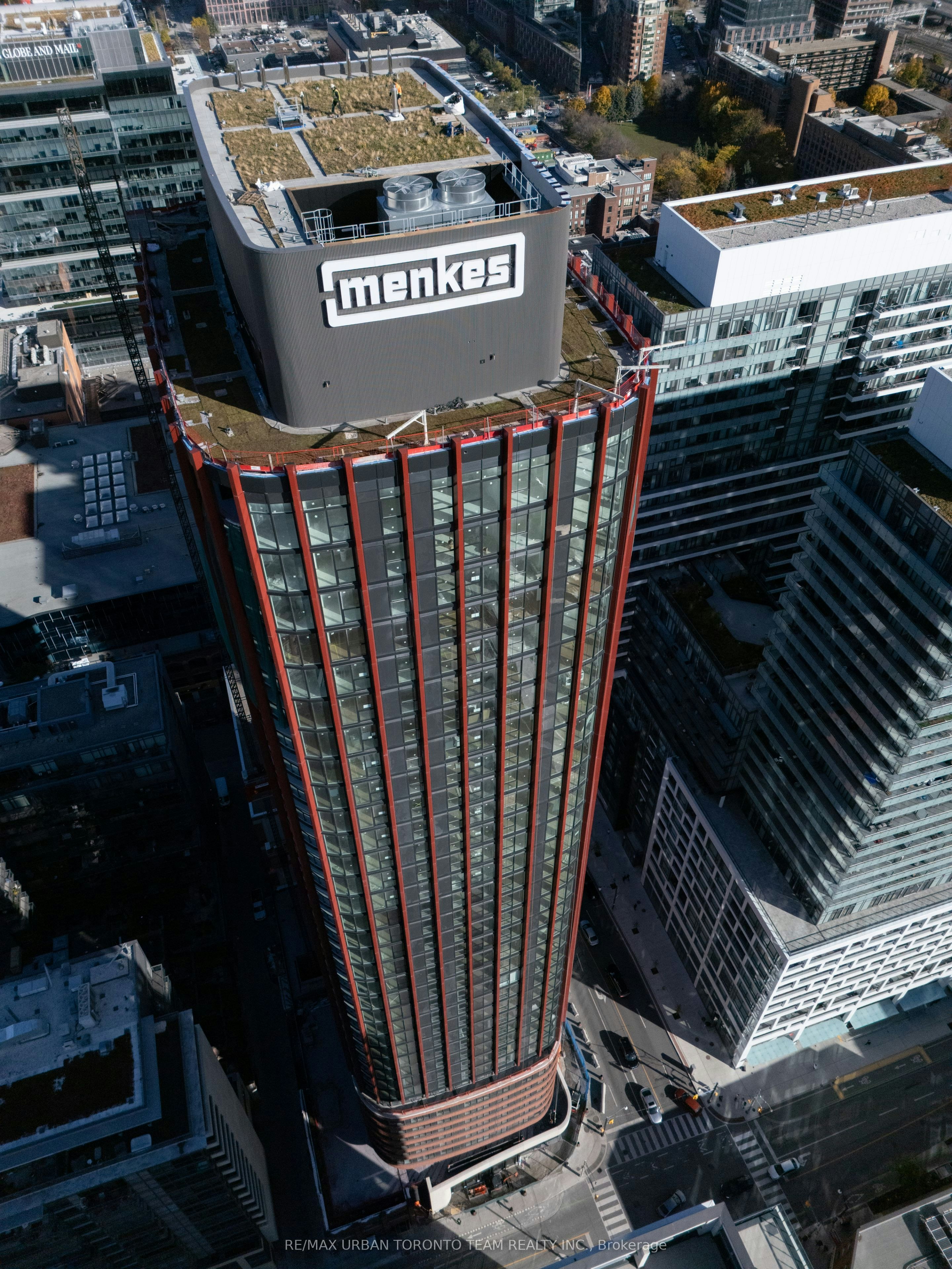 1702-180 Front Street E, Toronto, ON, M5A 0K9