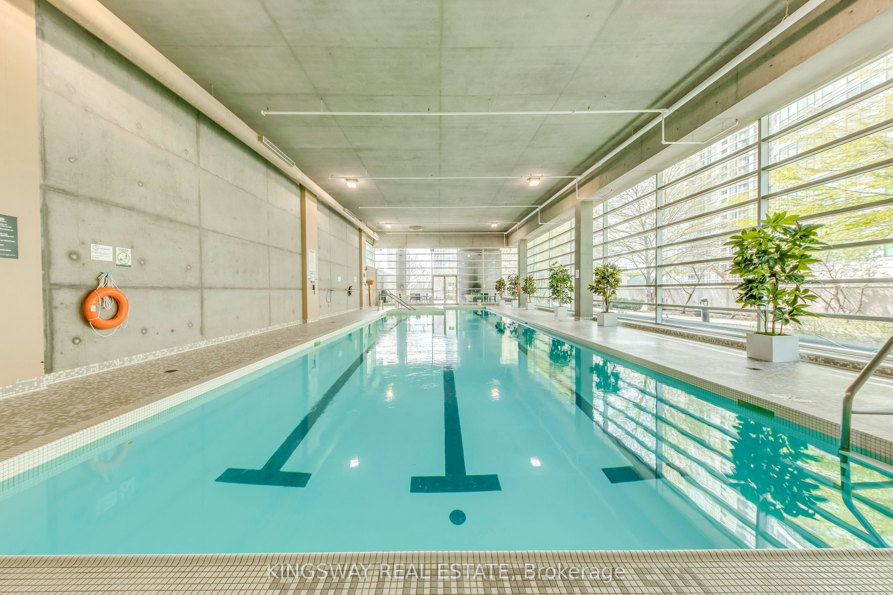 3511-81 Navy Wharf Court, Toronto, ON, M5V 3S2 - 32