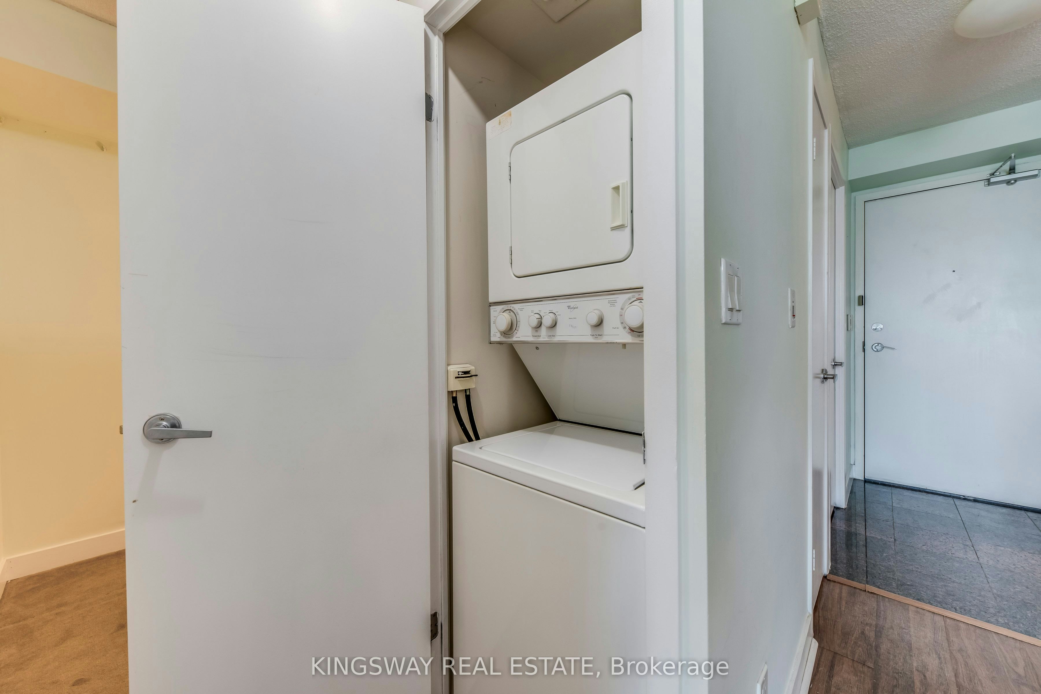 3511-81 Navy Wharf Court, Toronto, ON, M5V 3S2 - 26