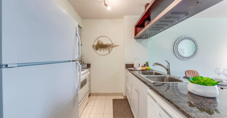 3511-81 Navy Wharf Court, Toronto, ON, M5V 3S2 - 8