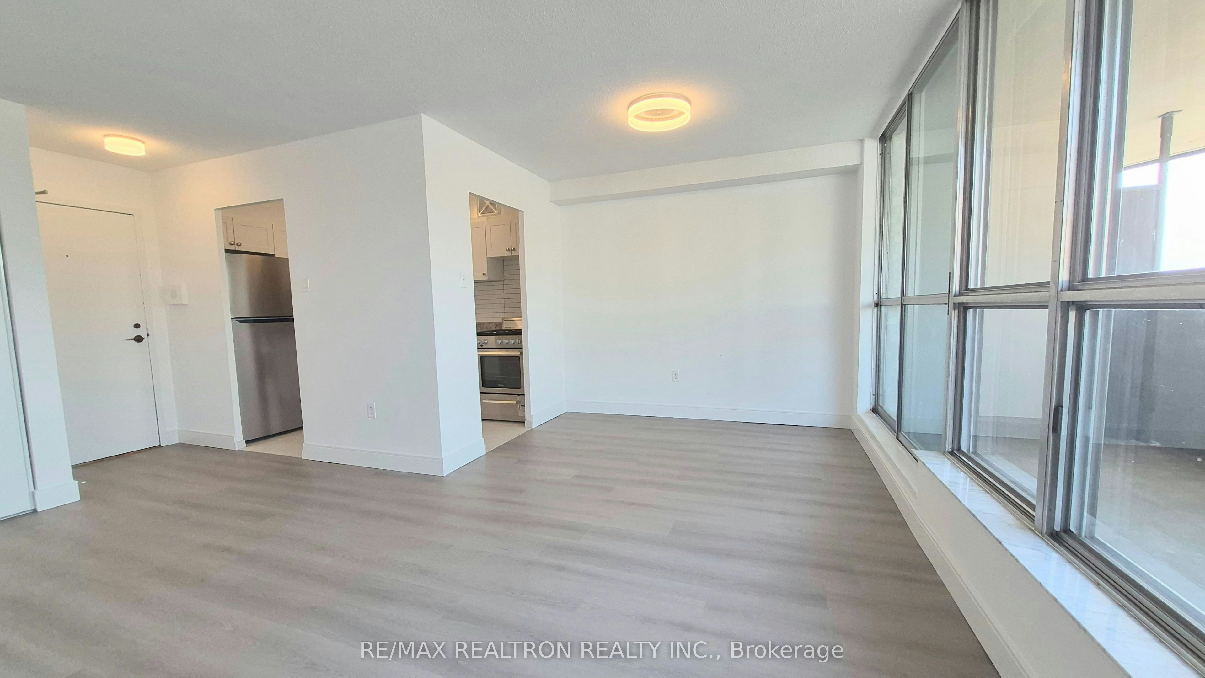 2303-21 Vaughan Road, Toronto, ON, M6G 2N2 - 3