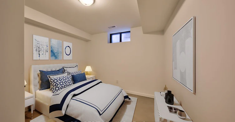 Lower-572 Palmerston Avenue, Toronto, ON, M6G 2P7 - 8
