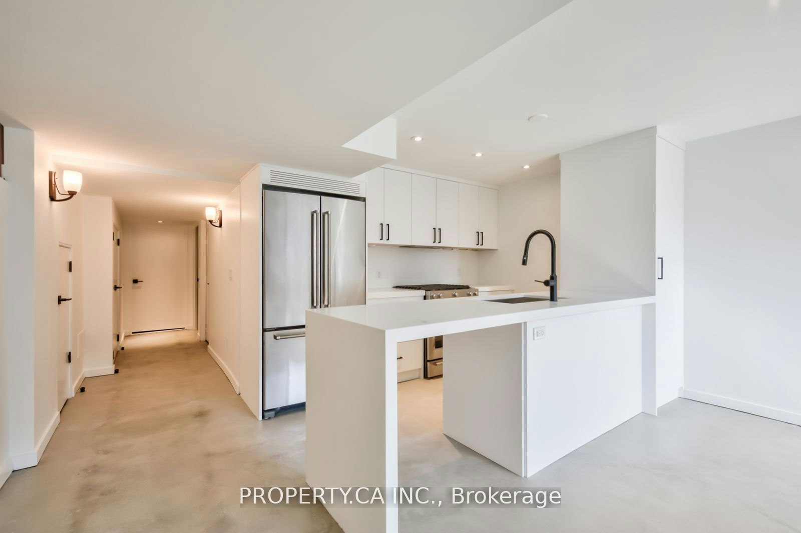 Lower-572 Palmerston Avenue, Toronto, ON, M6G 2P7 - 4
