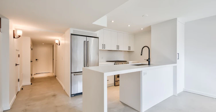 Lower-572 Palmerston Avenue, Toronto, ON, M6G 2P7 - 4