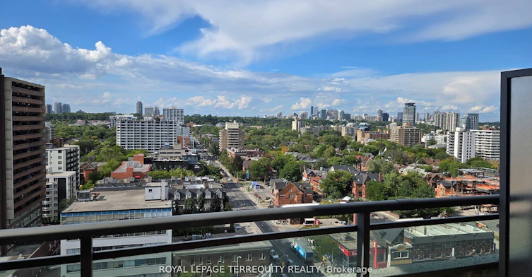1606-736 Spadina Avenue, Toronto, ON, M5S 2J6 - 2