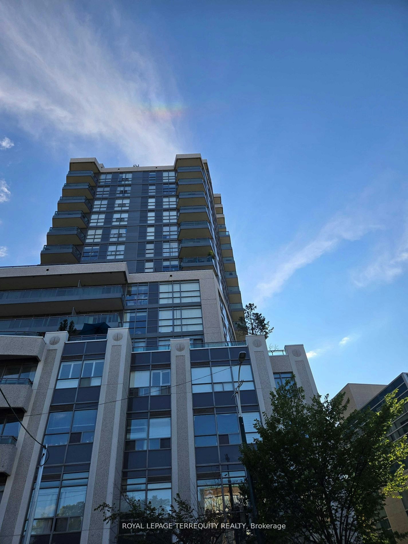 1606-736 Spadina Avenue, Toronto, ON, M5S 2J6
