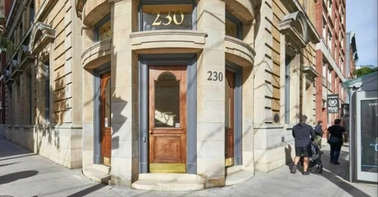 304-230 King Street E, Toronto, ON, M5A 1K5