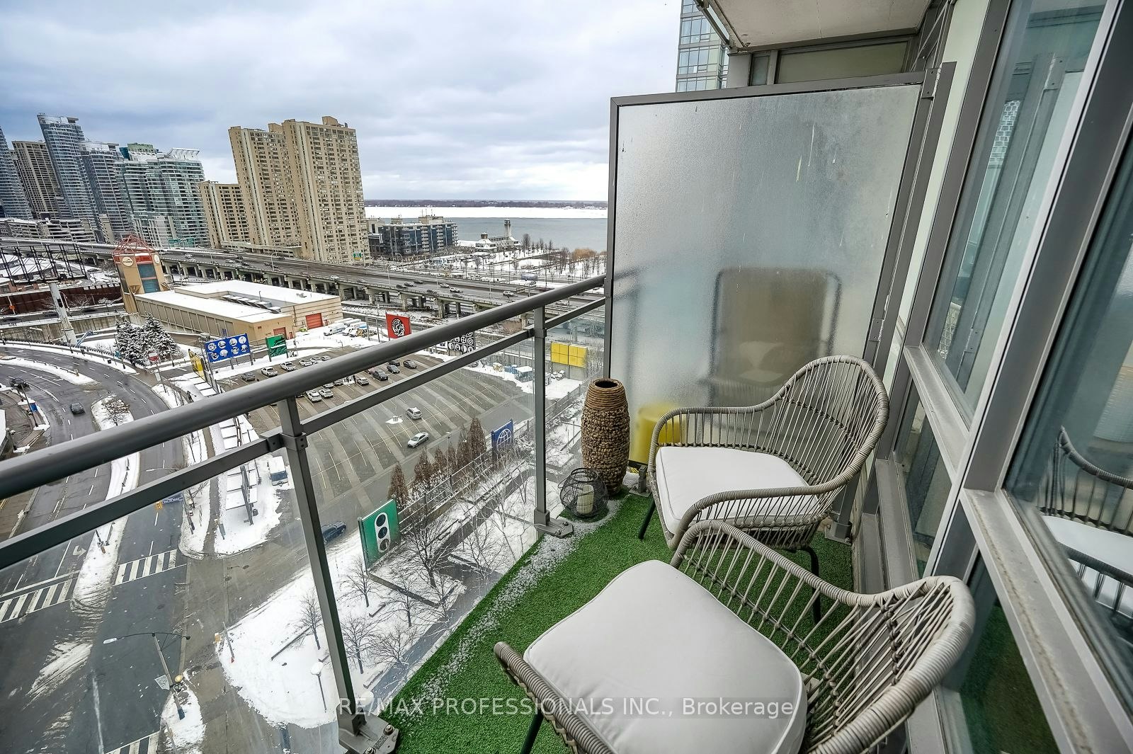 1708-3 Navy Wharf Court, Toronto, ON, M5V 3V1 - 30