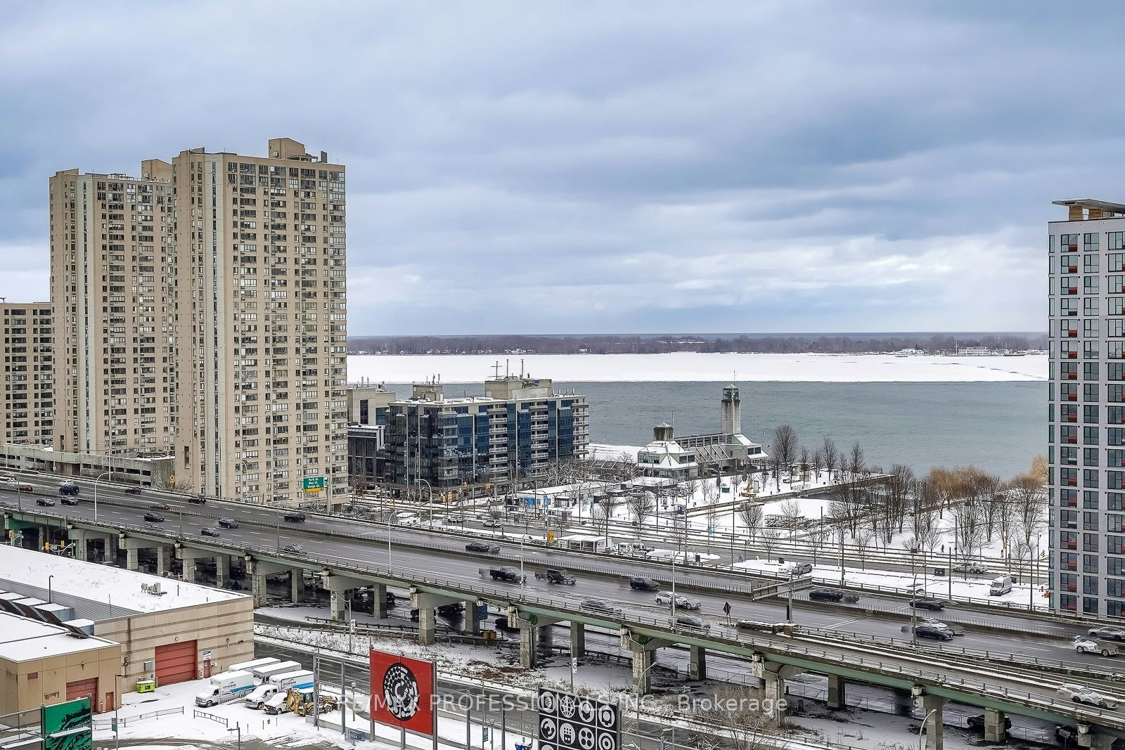 1708-3 Navy Wharf Court, Toronto, ON, M5V 3V1 - 32