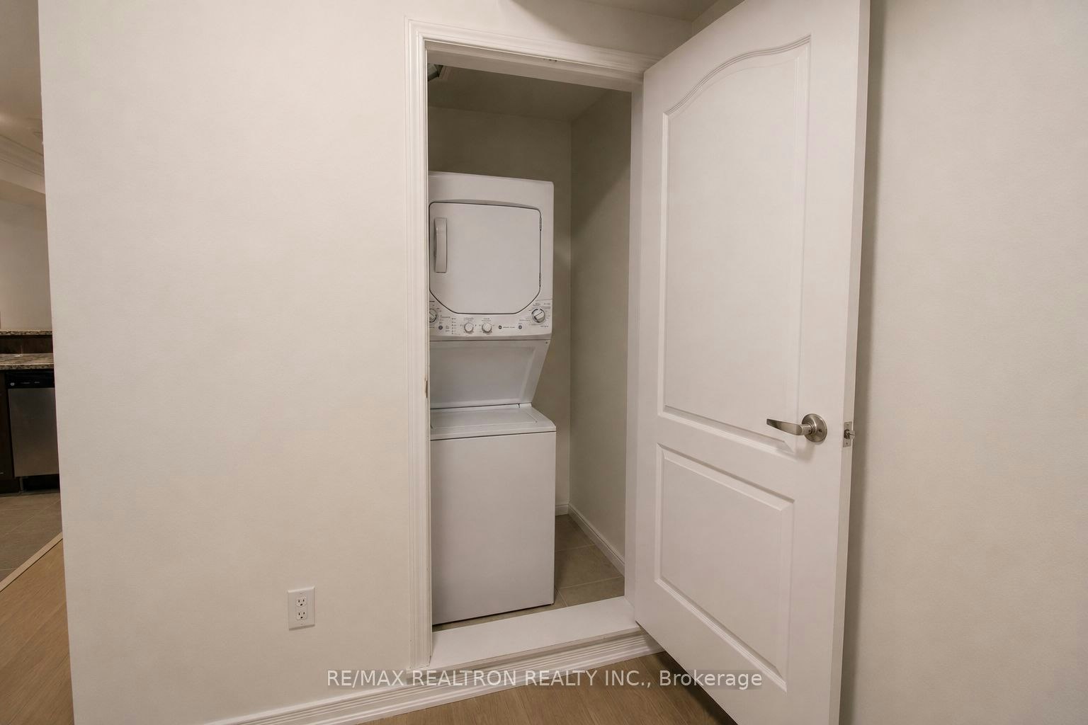 115-15 Coneflower Crescent, Toronto, ON, M2R 0A5 - 21