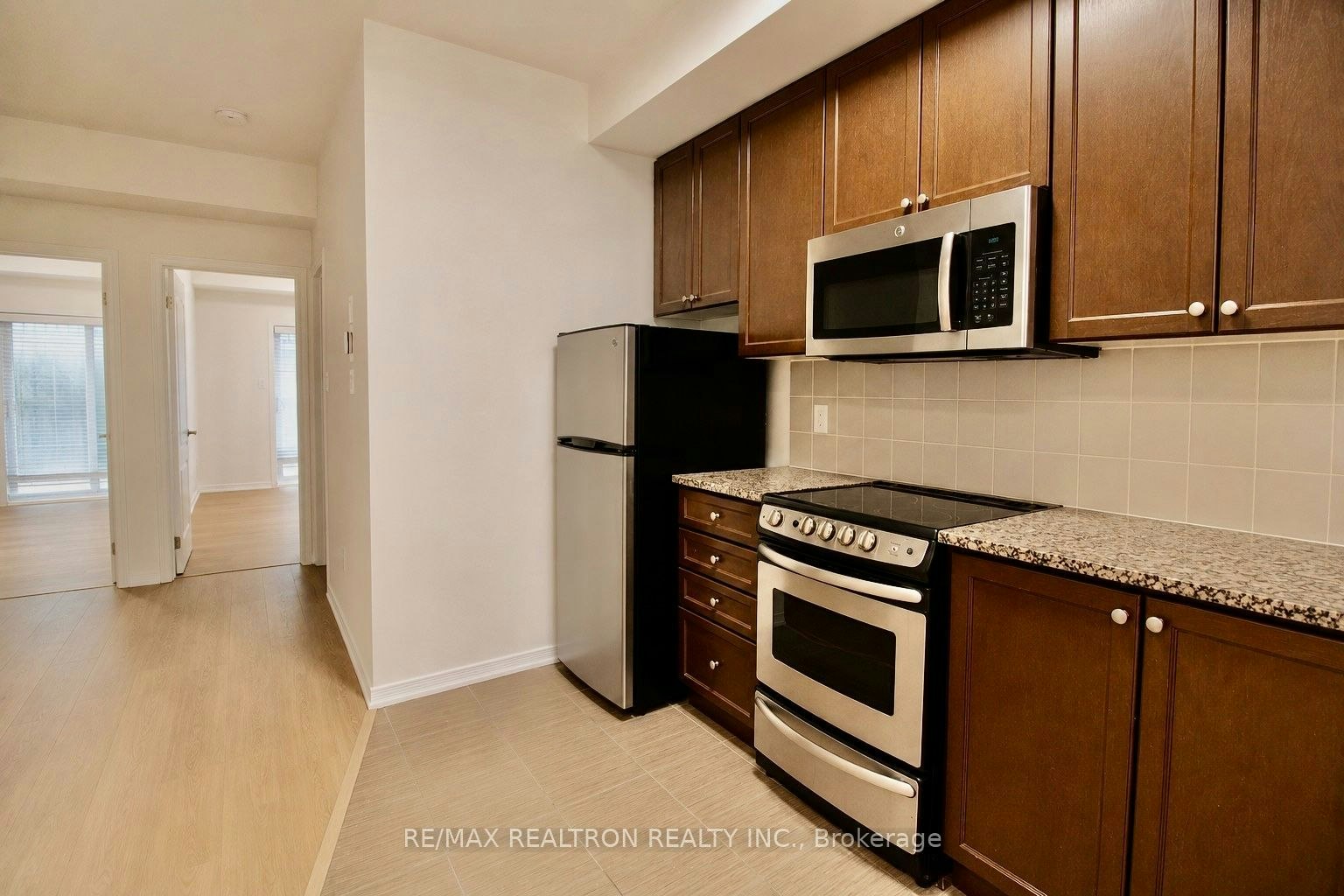 115-15 Coneflower Crescent, Toronto, ON, M2R 0A5 - 5