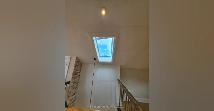Main-154 Davisville Avenue, Toronto, ON, M4S 1E8 - 30