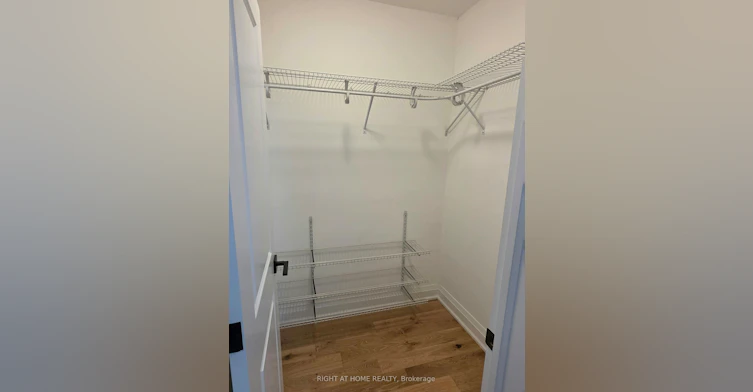 Main-154 Davisville Avenue, Toronto, ON, M4S 1E8 - 23