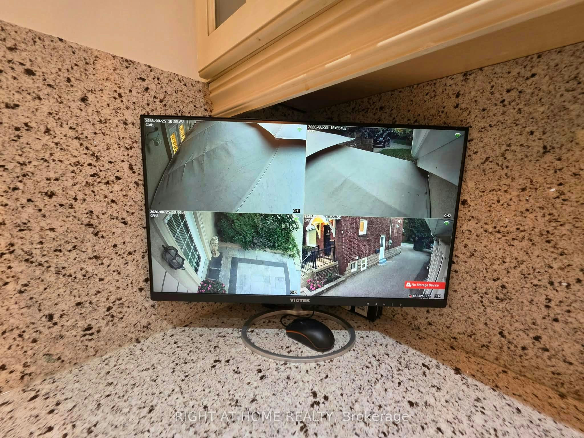 Main-154 Davisville Avenue, Toronto, ON, M4S 1E8 - 38
