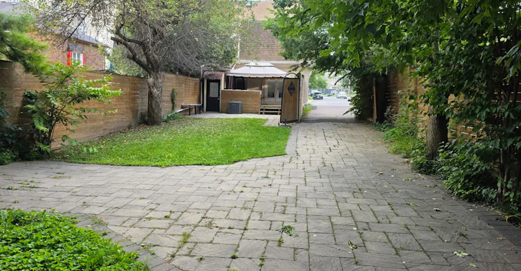 Main-154 Davisville Avenue, Toronto, ON, M4S 1E8 - 4