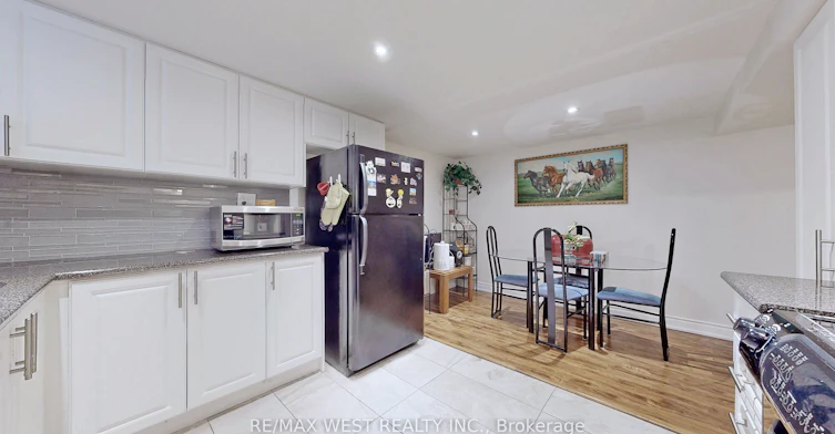BSMT-139 Ranee Avenue, Toronto, ON, M6A 1N3 - 10