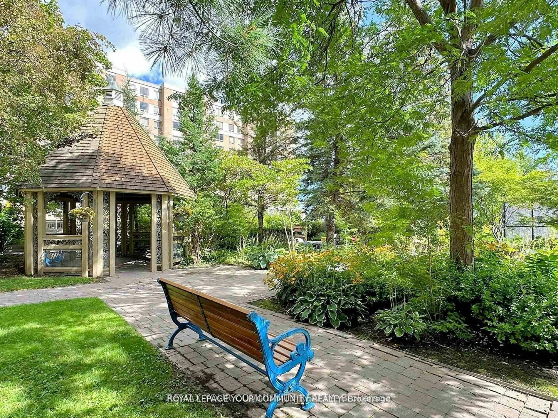 929-15 Northtown Way, Toronto, ON, M2N 7A2 - 39