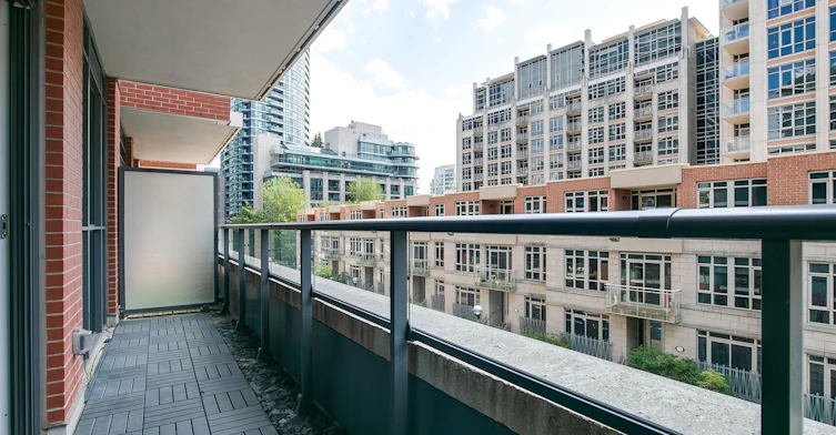 319-38 Ianuzzi Street, Toronto, ON, M5V 0S2 - 27