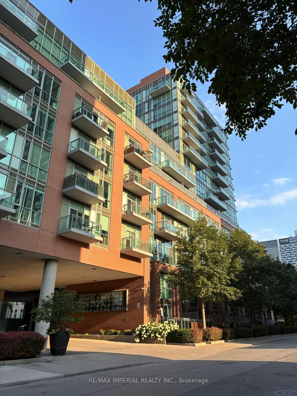 N1002-116 George Street S, Toronto, ON, M5A 3S2