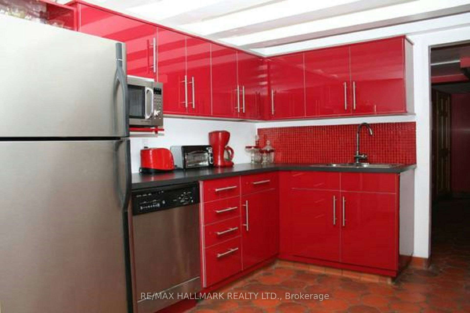 118 Seaton Street, Toronto, ON, M5A 2T3 - 9