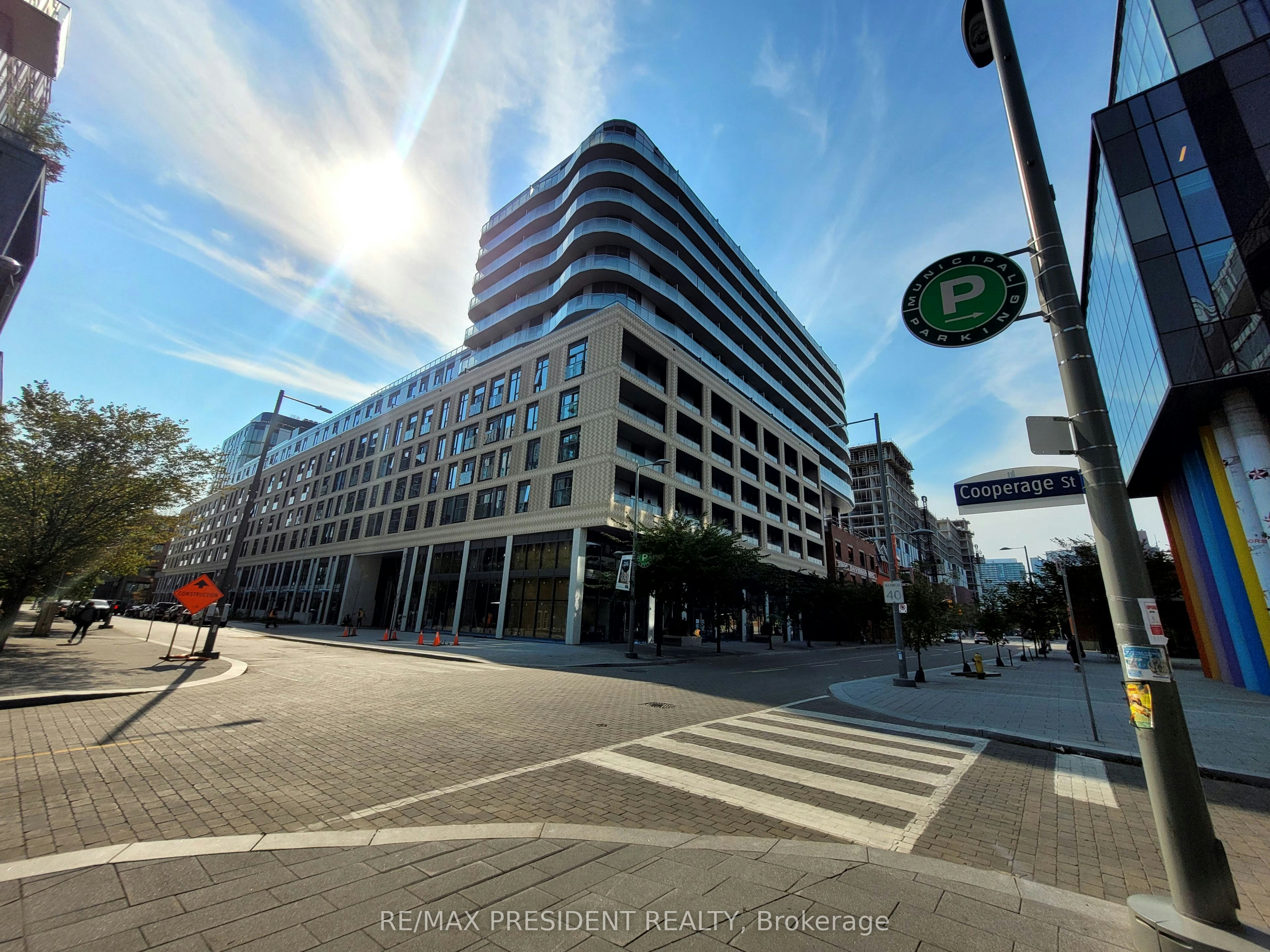 601-425 Front Street E, Toronto, ON, M5A 0X2 - 2