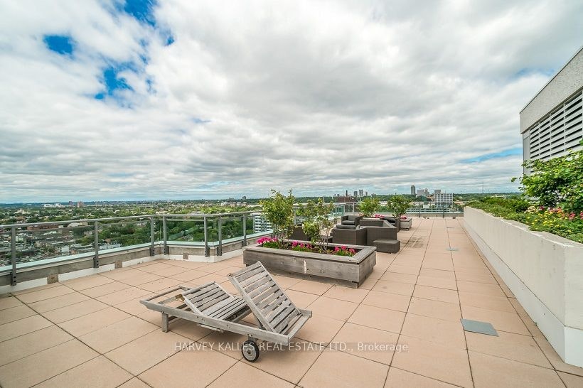 1306-736 Spadina Avenue, Toronto, ON, M5S 2J2 - 3