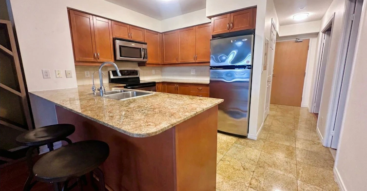 1306-736 Spadina Avenue, Toronto, ON, M5S 2J2 - 7