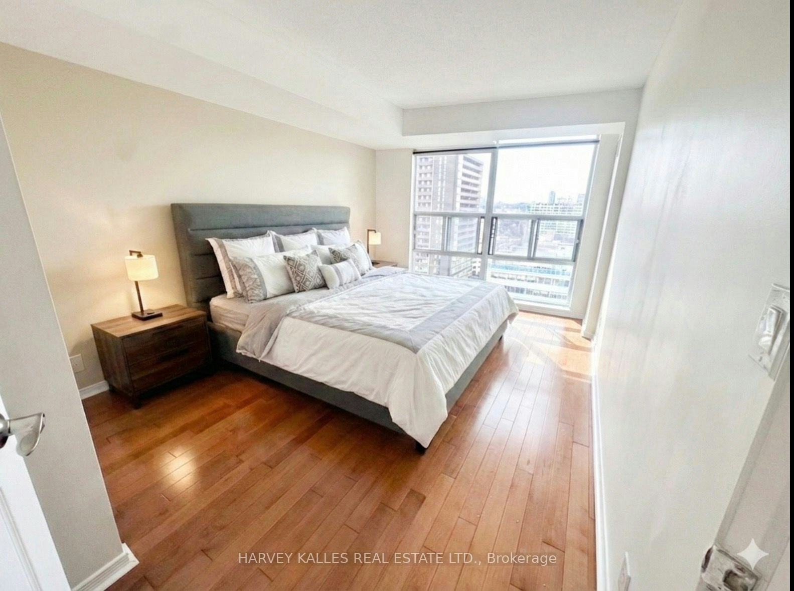 1306-736 Spadina Avenue, Toronto, ON, M5S 2J2 - 9