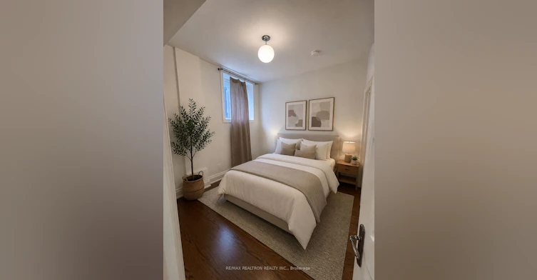 71 Newton Drive, Toronto, ON, M2M 2M8 - 7
