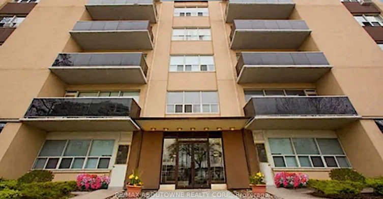 506-300 St Clair Avenue W, Toronto, ON, M4V 1S4