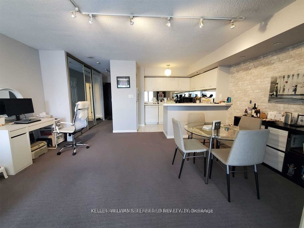 2619-25 The Esplanade N/A, Toronto, ON, M5E 1W5 - 2