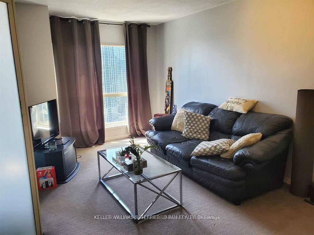 2619-25 The Esplanade N/A, Toronto, ON, M5E 1W5 - 5