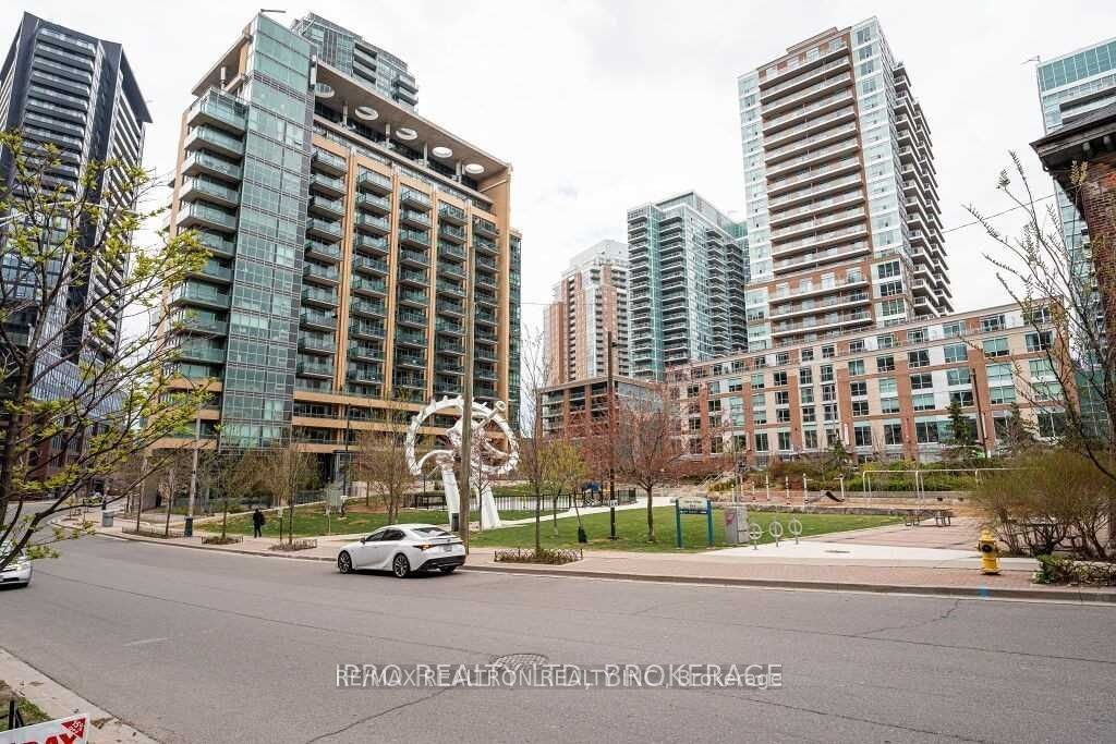 312-55 East Liberty Street, Toronto, ON, M6K 3P9 - 3