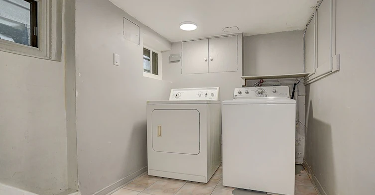Basement-149 Euclid Avenue, Toronto, ON, M6J 2J8 - 3