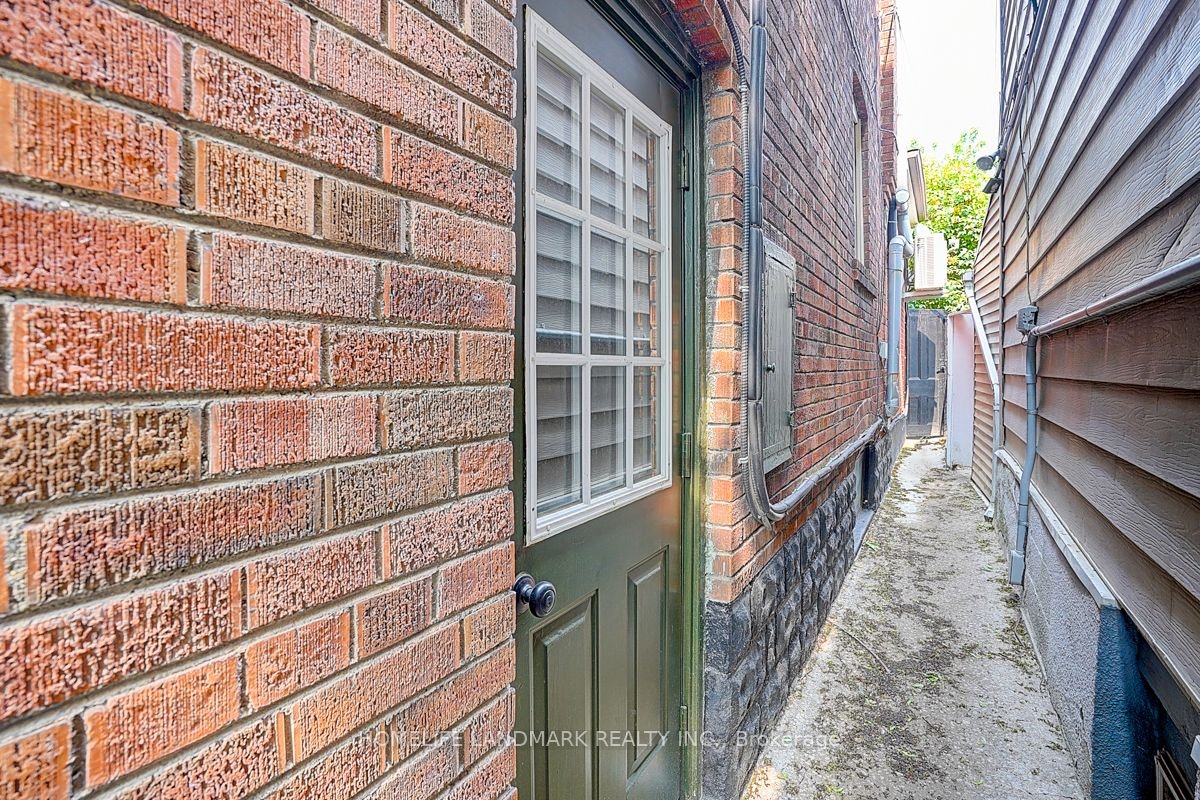 Basement-149 Euclid Avenue, Toronto, ON, M6J 2J8 - 2