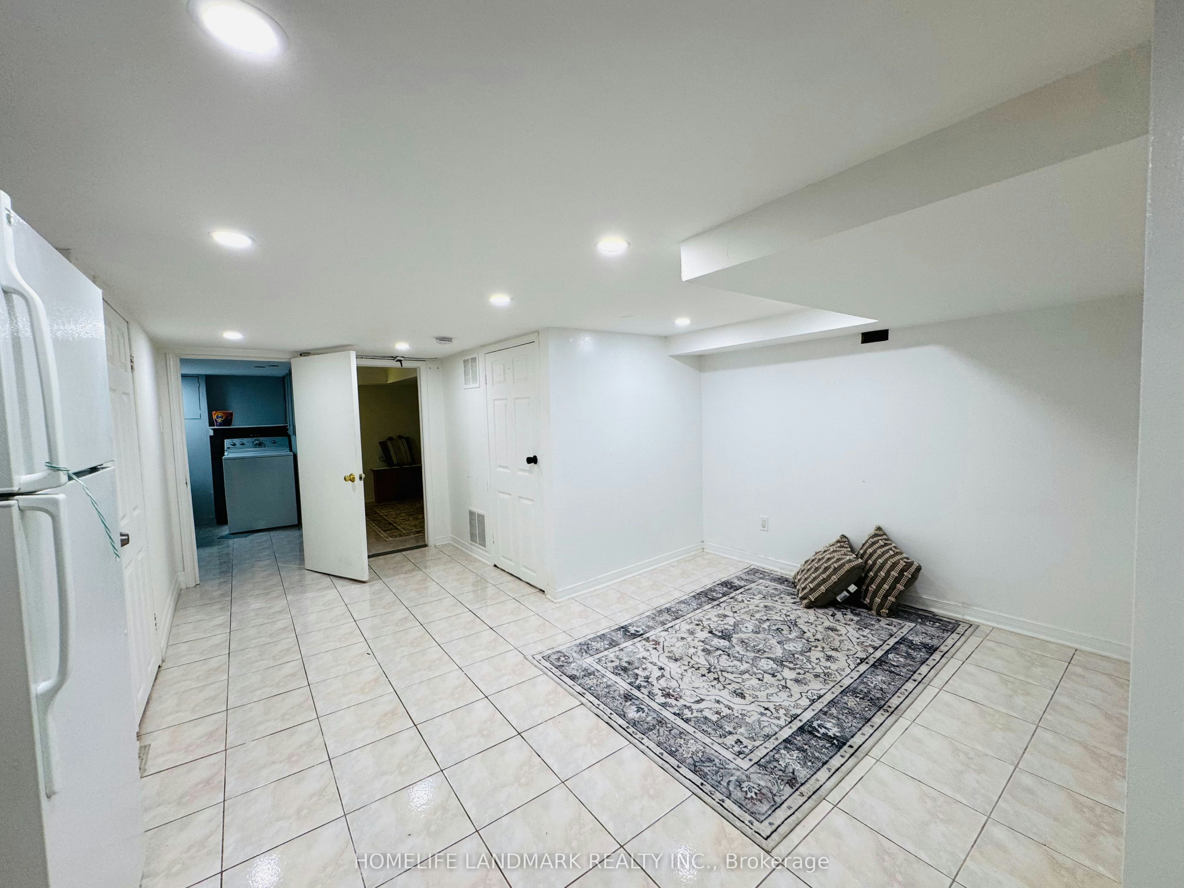 Basement-149 Euclid Avenue, Toronto, ON, M6J 2J8 - 12