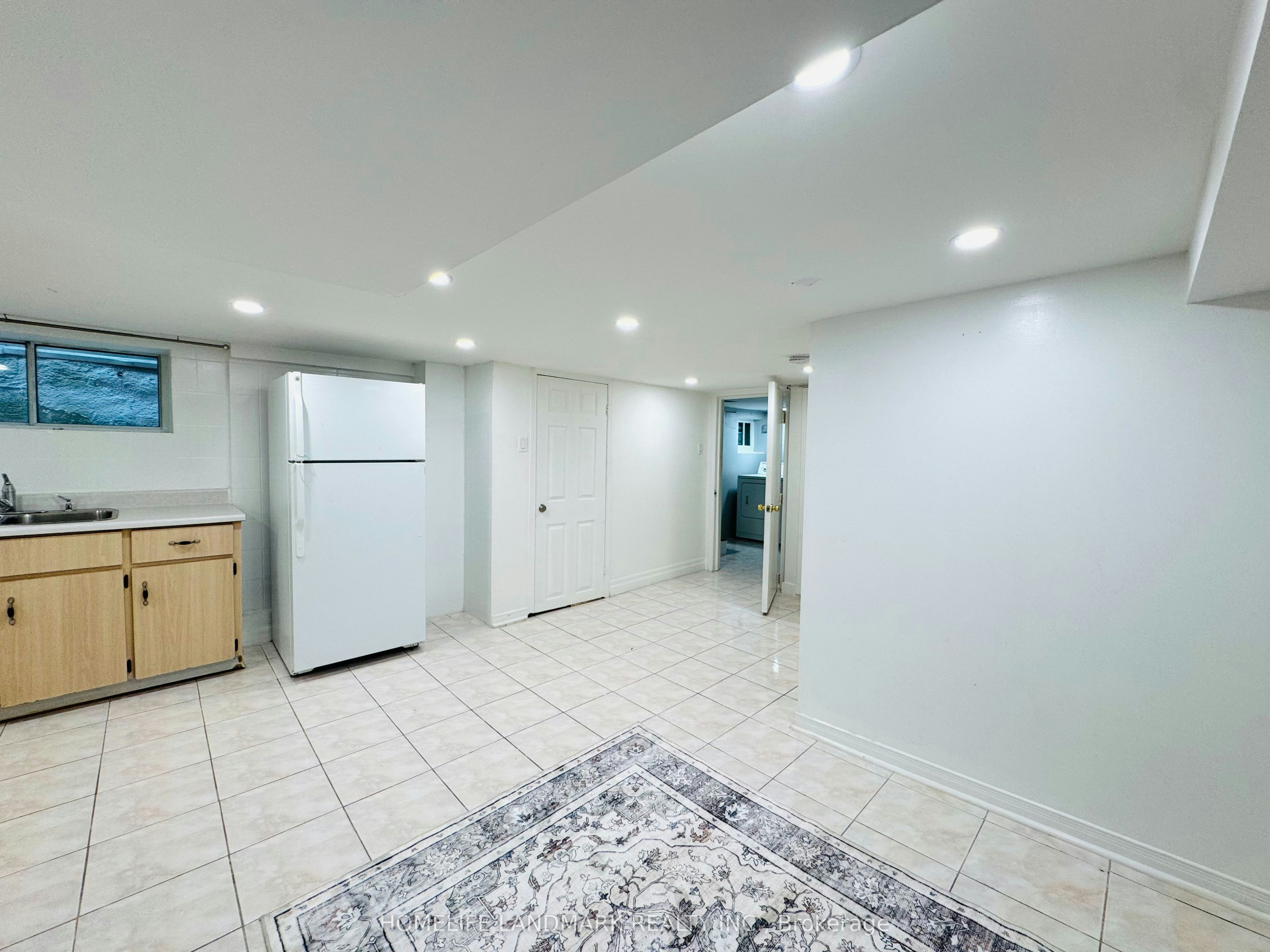 Basement-149 Euclid Avenue, Toronto, ON, M6J 2J8 - 5