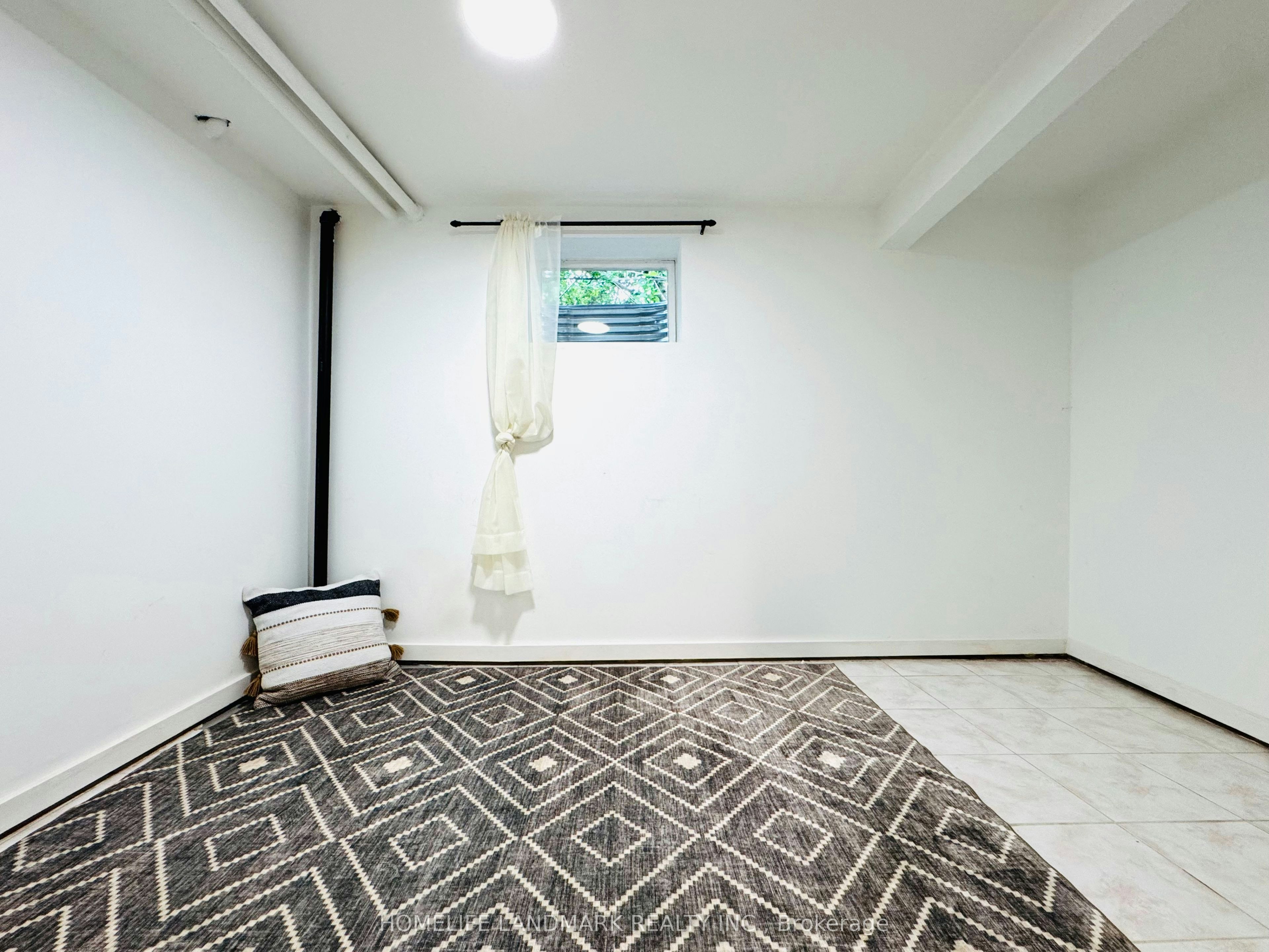 Basement-149 Euclid Avenue, Toronto, ON, M6J 2J8 - 13
