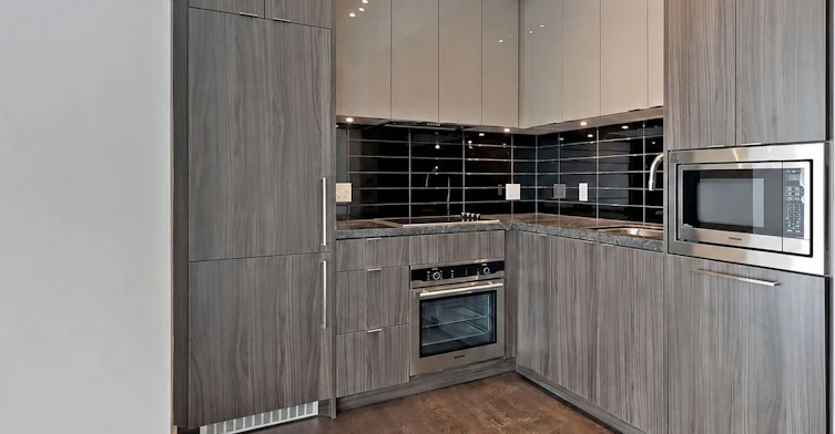 2711 Master & 2nd Bedroom-125 Blue Jays Way, Toronto, ON, M5V 1J6 - 3